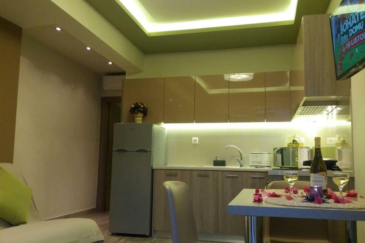 New Luxury Apartments In 普拉基亚斯 外观 照片