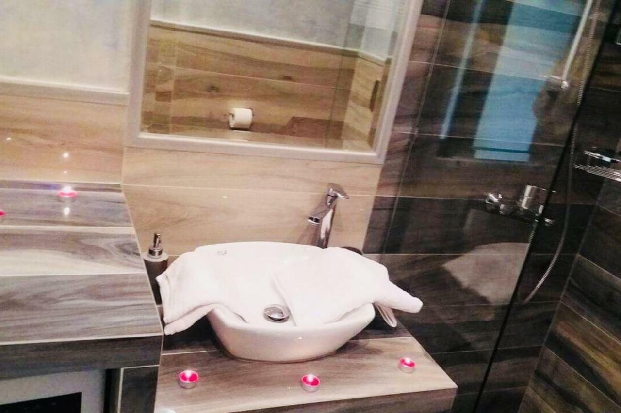 New Luxury Apartments In 普拉基亚斯 外观 照片